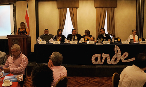 Jornada de capacitación e información aborda el avance del Movimiento Pedagógico Latinoamericano
