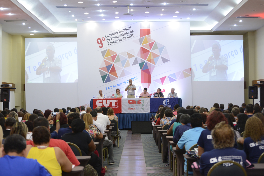 Encuentros sobre Funcionarios y Funcionarias educación