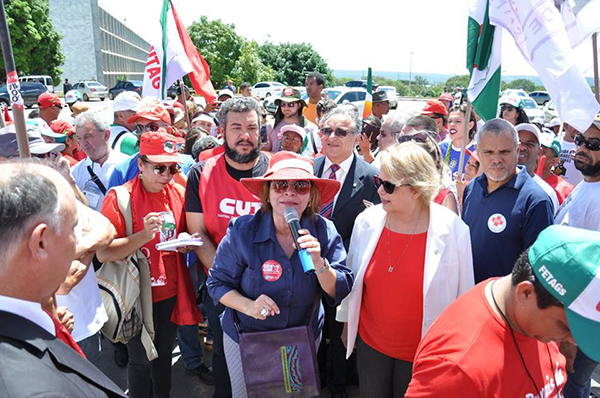 173015br fatimasilva