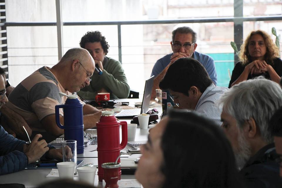 Docentes de universidades argentinas acuerdan plan de lucha