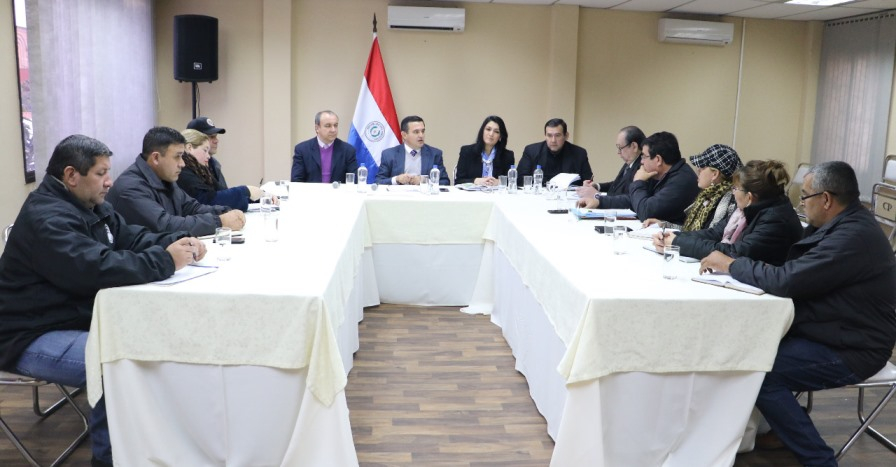 Paraguay: OTEP-A se reúne con autoridades educativas