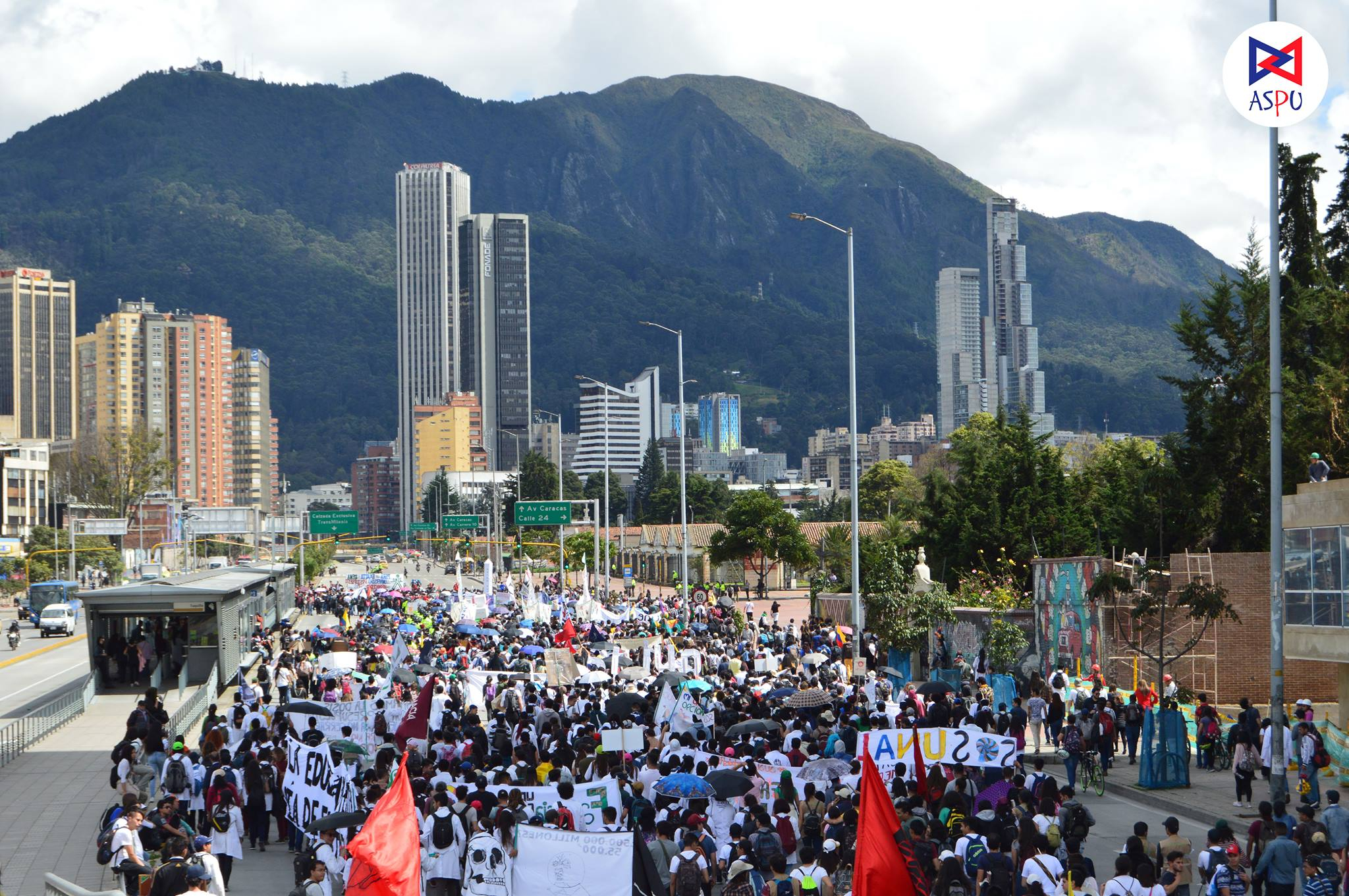 Continúa la lucha a favor de las universidades públicas en Colombia