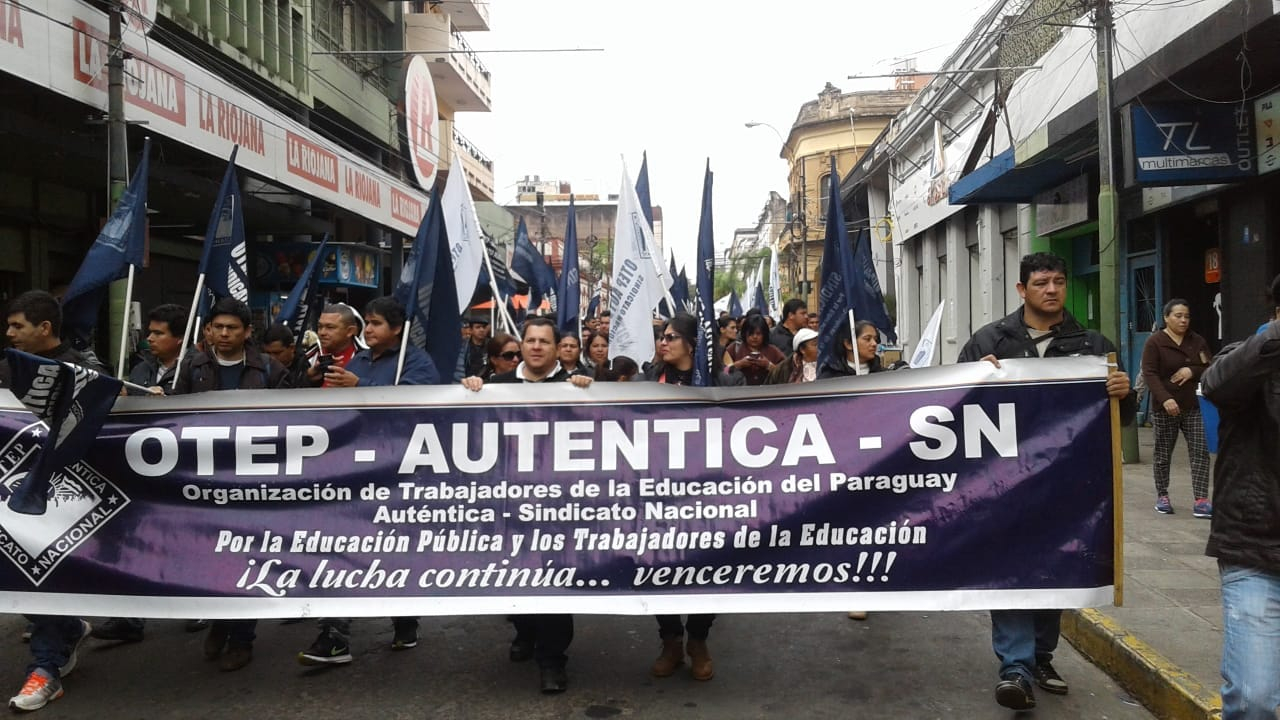 Paraguay: docentes anuncian movilización nacional el 28 y 29 de agosto 
