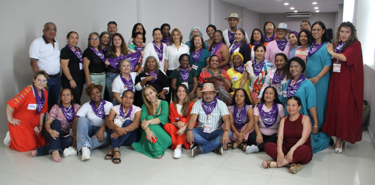 Colombia: Secretarías de Género, Inclusión e Igualdad de los sindicatos filiales de FECODE se encuentran en Seminario Nacional de Género